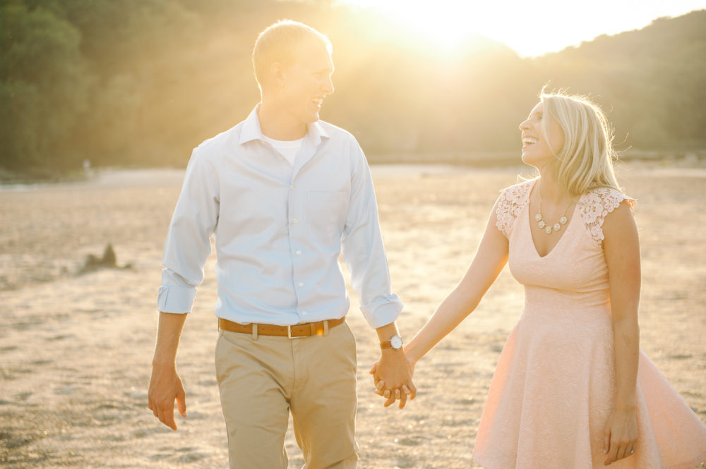 Palisades-Kepler state park engagement session during sunset.