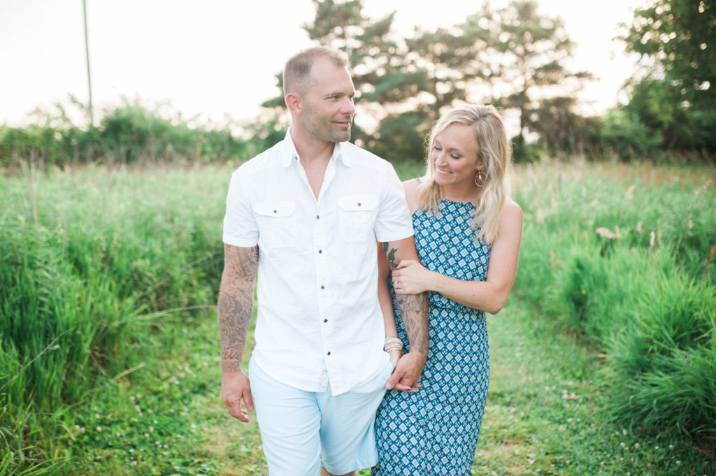 ©StephanieMariePhotography_Solon Engagement Summer 2016 Tattoos and Blonde hair-32