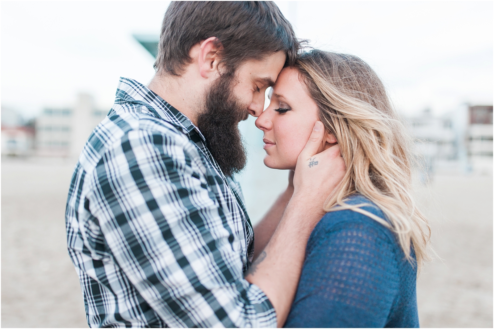 Cozy Venice Beach Engagement | Iowa City Wedding Photographer