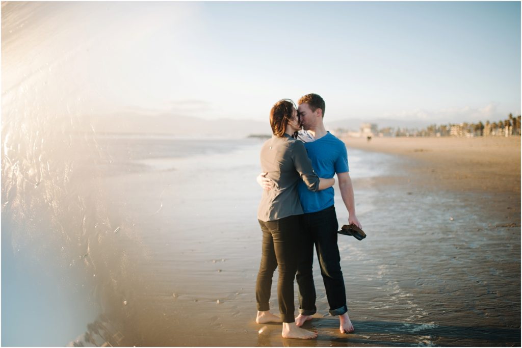 iowa-city-wedding-photographer-stephanie-marie-photography-venice-beach-engagement_0040