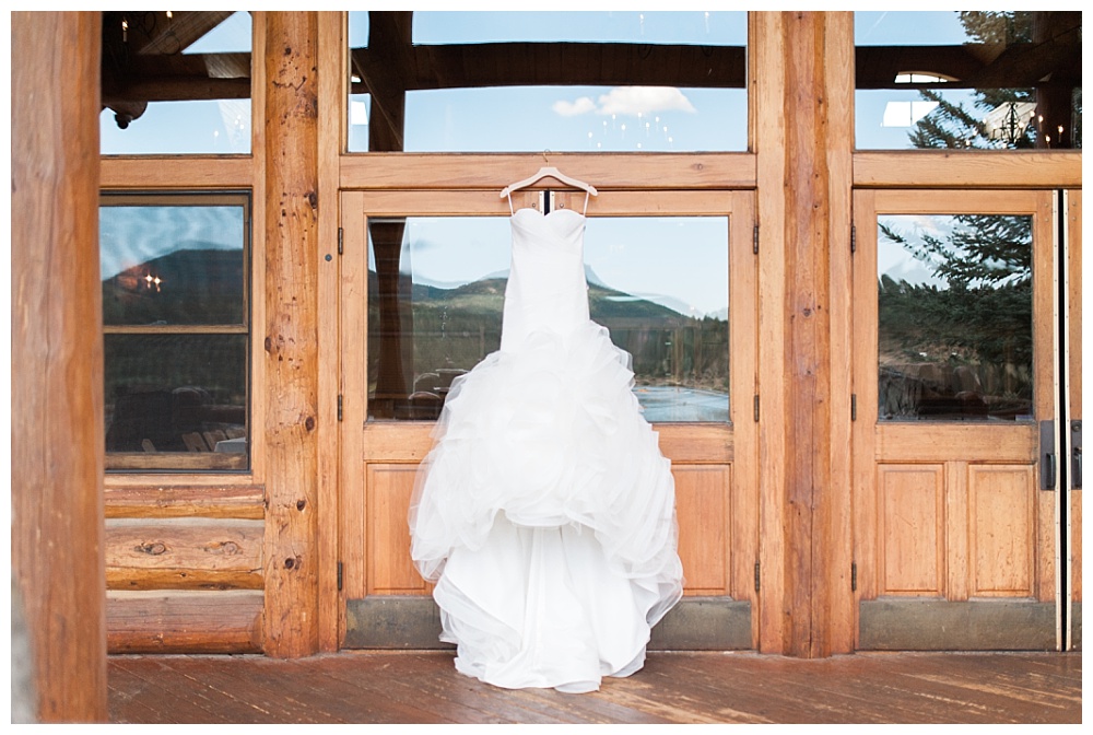 Stephanie Marie Photography Evergreen Lakehouse Colorado Iowa City Destination Wedding Photographer Katie Brandon 9