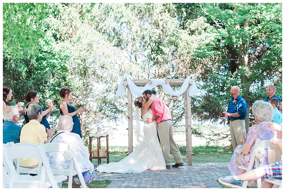 Stephanie Marie Photography This Old Barn Fairfield Iowa City Wedding Photiographer Tylor Emily 16