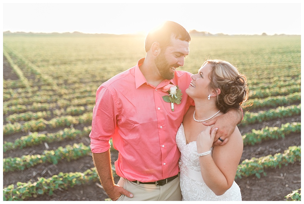 Stephanie Marie Photography This Old Barn Fairfield Iowa City Wedding Photiographer Tylor Emily 1