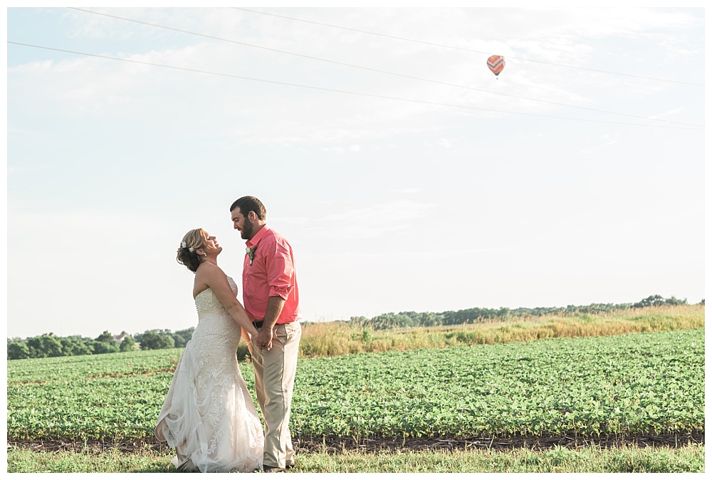 Stephanie Marie Photography This Old Barn Fairfield Iowa City Wedding Photiographer Tylor Emily 22