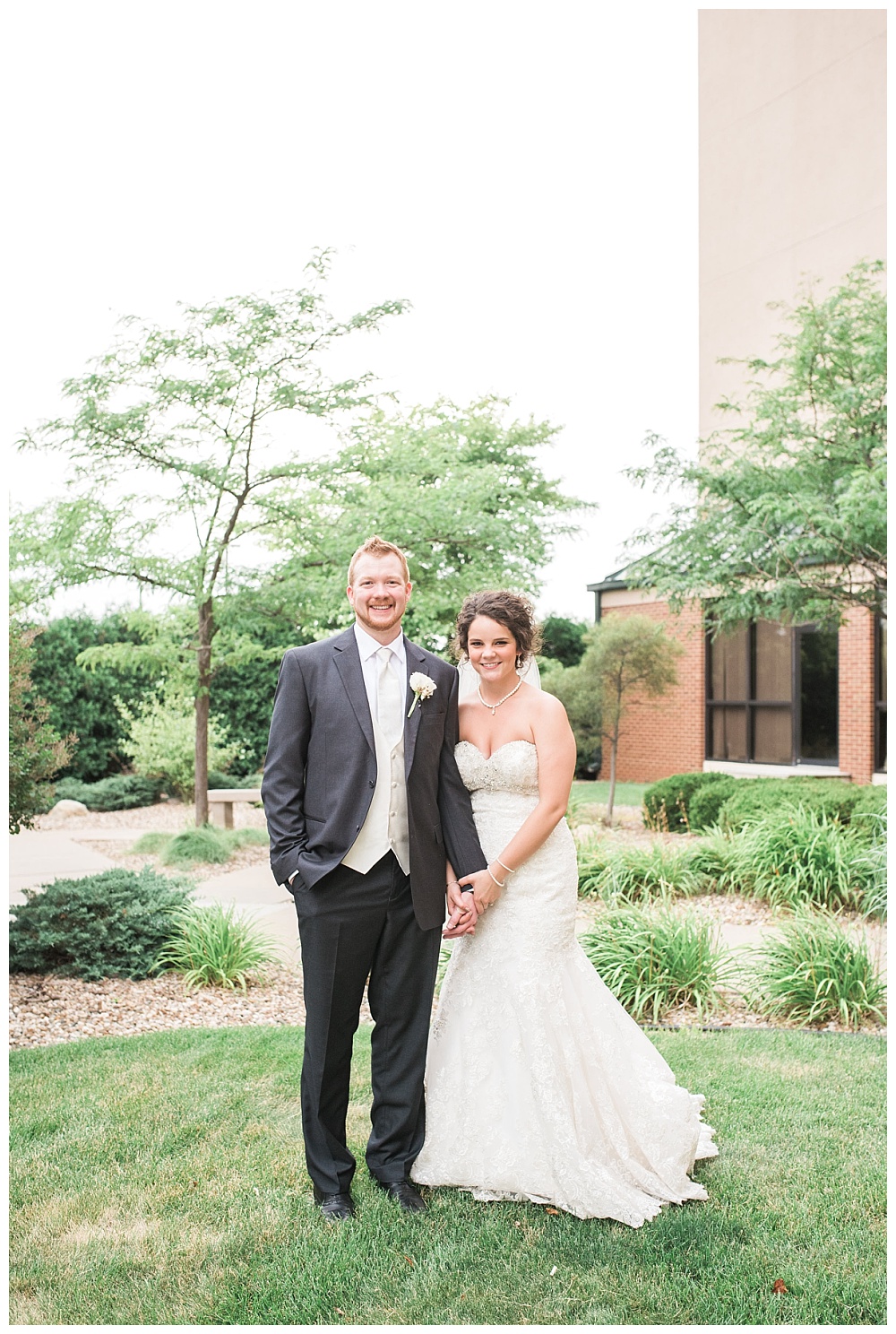 Stephanie Marie Photography Echo Hill Presbyterian Church Marriott Cedar Rapids Iowa City Wedding Photographer Tom Meghan 1