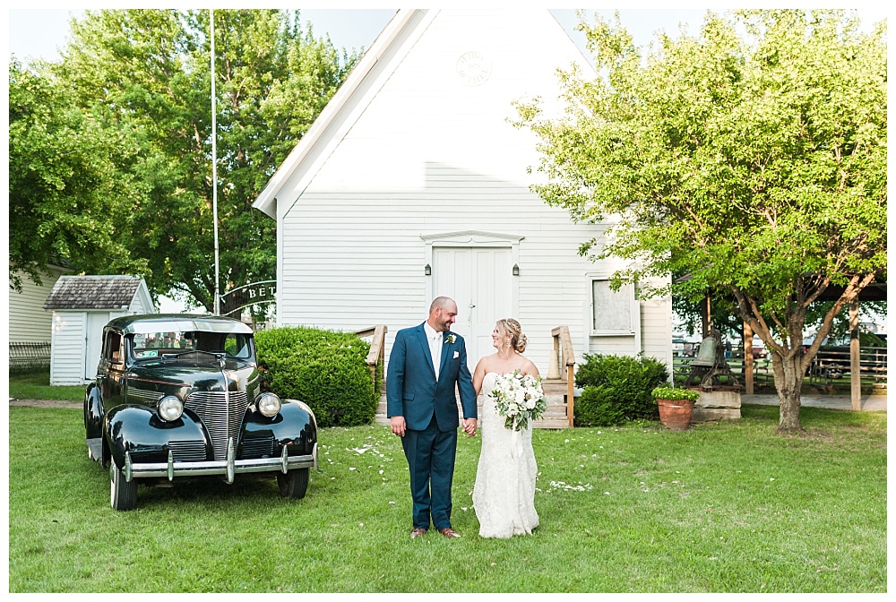 Stephanie Marie Photography Woodbury County Fair Church Moville Iowa City Wedding Photographer Katie Kurt 37