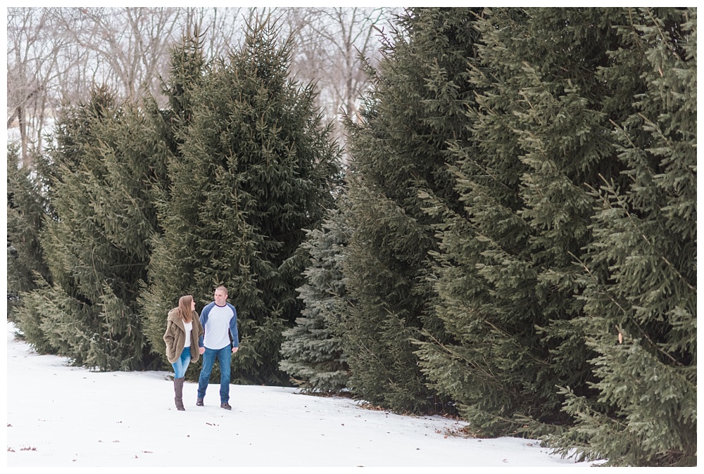 Stephanie Marie Photography Winter Engagement Session Iowa City Wedding Photographer Chelsey Justin_0009.jpg