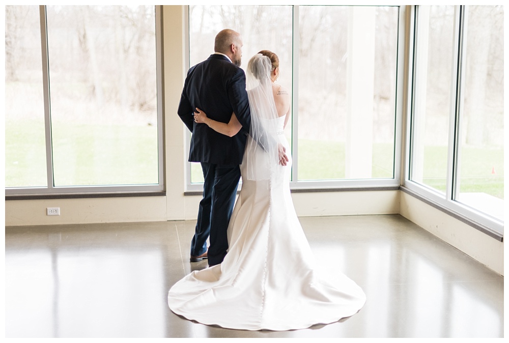 Stephanie Marie Photography Ushers Ferry Cedar Rapids Iowa City Wedding Photographer Emily Brian Guilford_0021.jpg