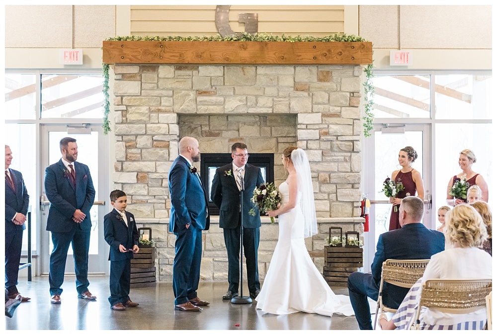 Stephanie Marie Photography Ushers Ferry Cedar Rapids Iowa City Wedding Photographer Emily Brian Guilford_0032.jpg