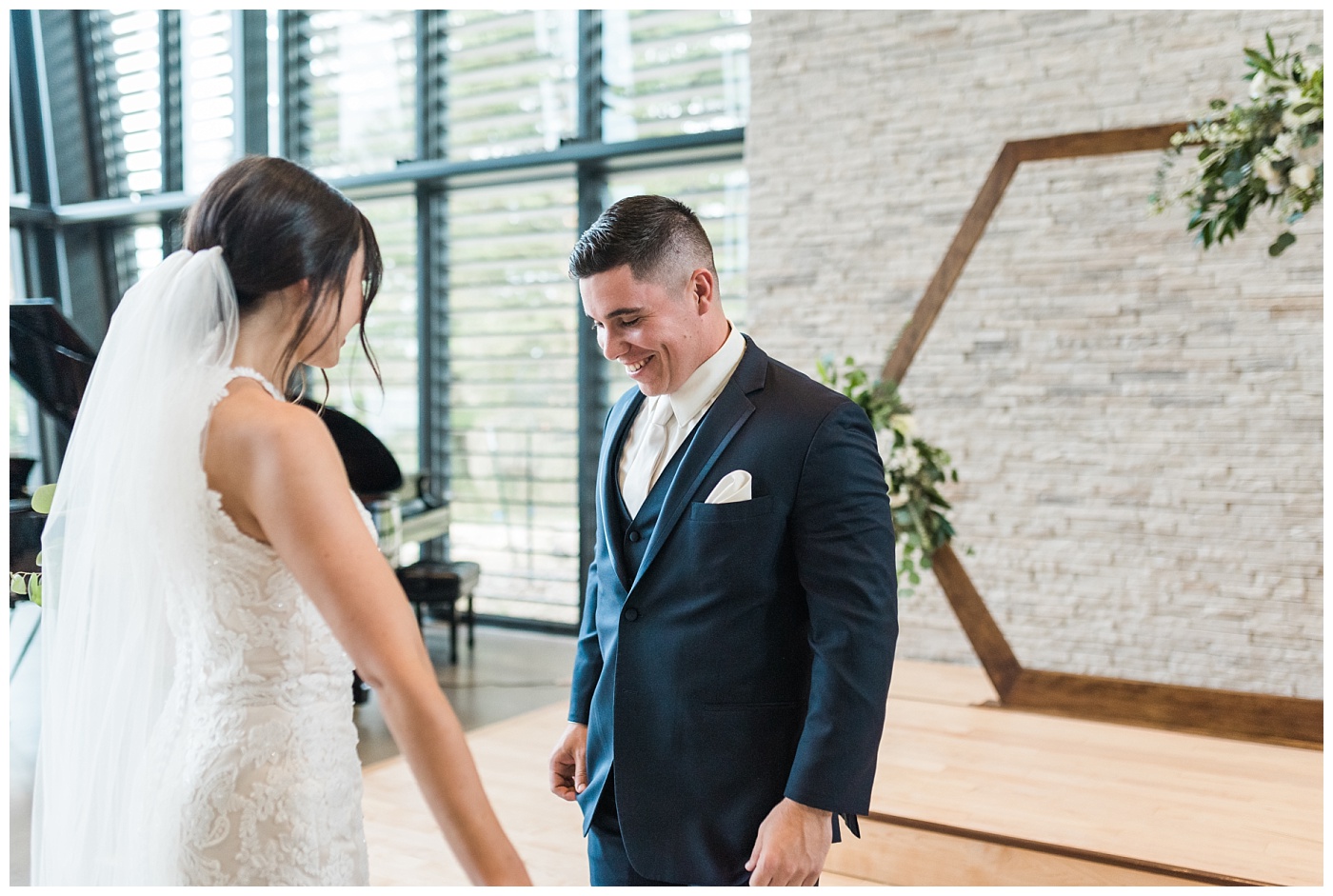 Stephanie Marie Photography Unitarian Universalist Society Church Ceremony Hotel Kirkwood Reception Cedar Rapids Iowa City Wedding Photographer Sean Madison Moore_0029.jpg