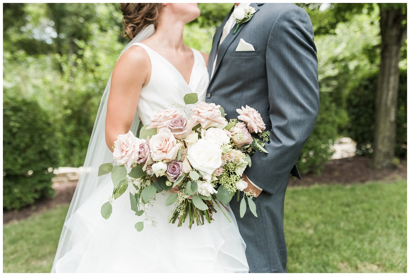 Stephanie Marie Photography Newman Catholic Center Ceremony Bella Sala Reception Tiffin Iowa City Wedding Photographer Chelsey Justin Meyers_0018-1.jpg