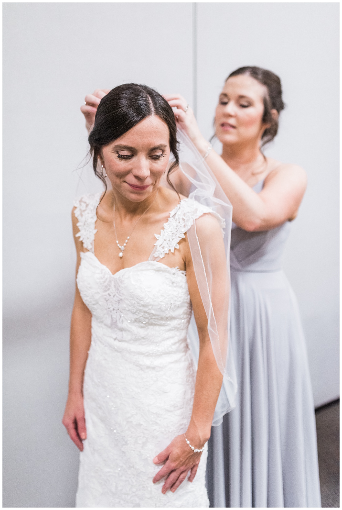 Stephanie Marie Photography St Mark's Lutheran Church Eastbank Venue and Lounge Reception Cedar Rapids Iowa City Wedding Photographer Jen Nick Morris_0011.jpg