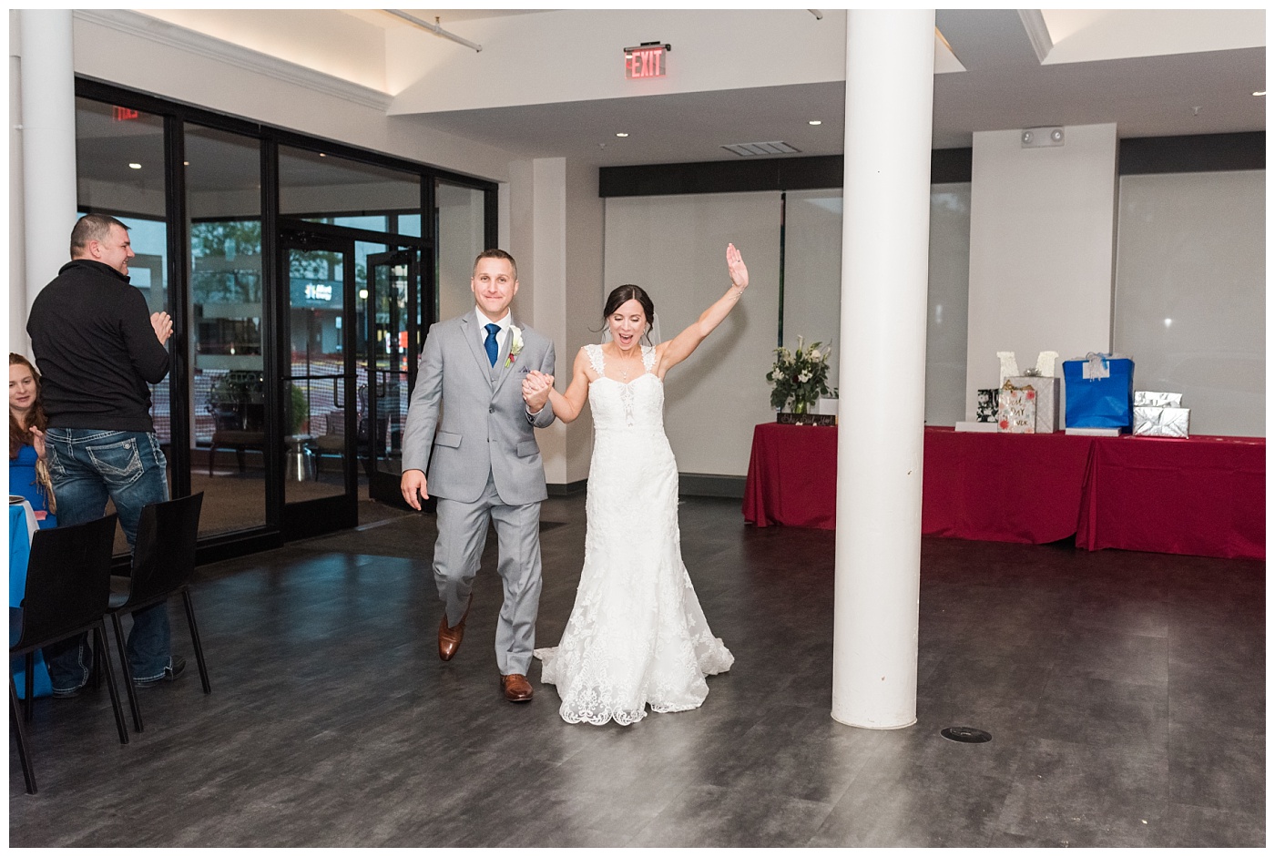 Stephanie Marie Photography St Mark's Lutheran Church Eastbank Venue and Lounge Reception Cedar Rapids Iowa City Wedding Photographer Jen Nick Morris_0044.jpg